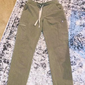 🪐 Figs Heather Olive XS Yola scrub pants. EUC.